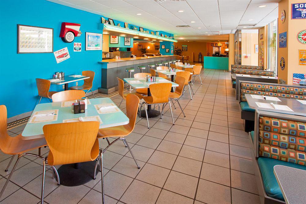 Holiday Inn National Airport/Crystal City By Ihg Arlington Restoran gambar